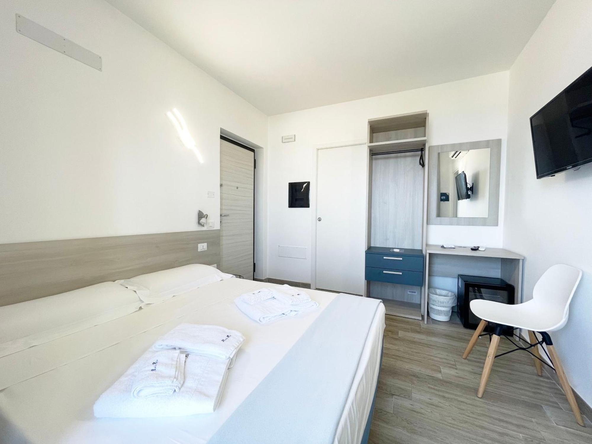 サンタ・ドメーニカ Perla Blu Tropea Bed & Breakfast エクステリア 写真