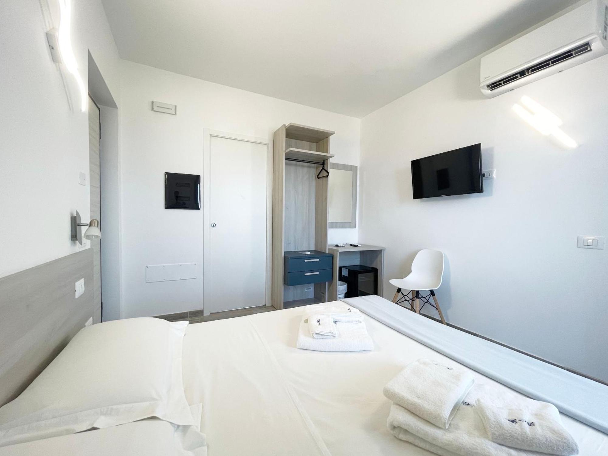 サンタ・ドメーニカ Perla Blu Tropea Bed & Breakfast エクステリア 写真