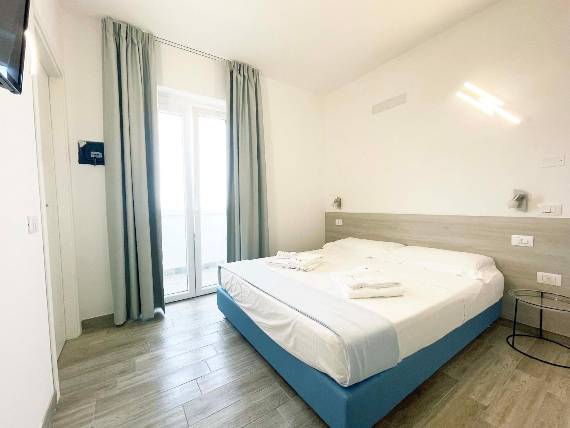 サンタ・ドメーニカ Perla Blu Tropea Bed & Breakfast エクステリア 写真
